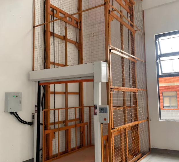 神农架升降货梯是特种设备码